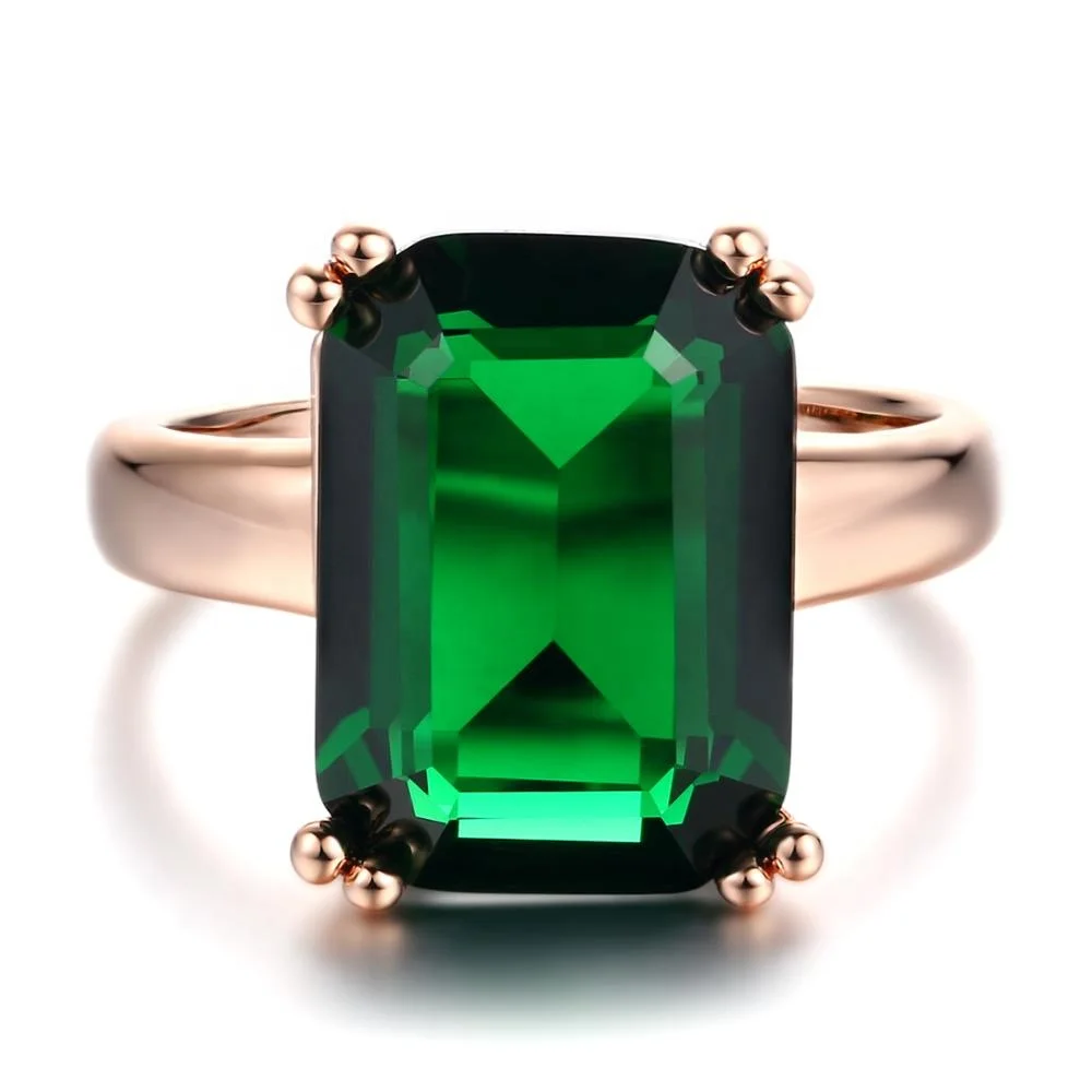 emerald cut green diamond