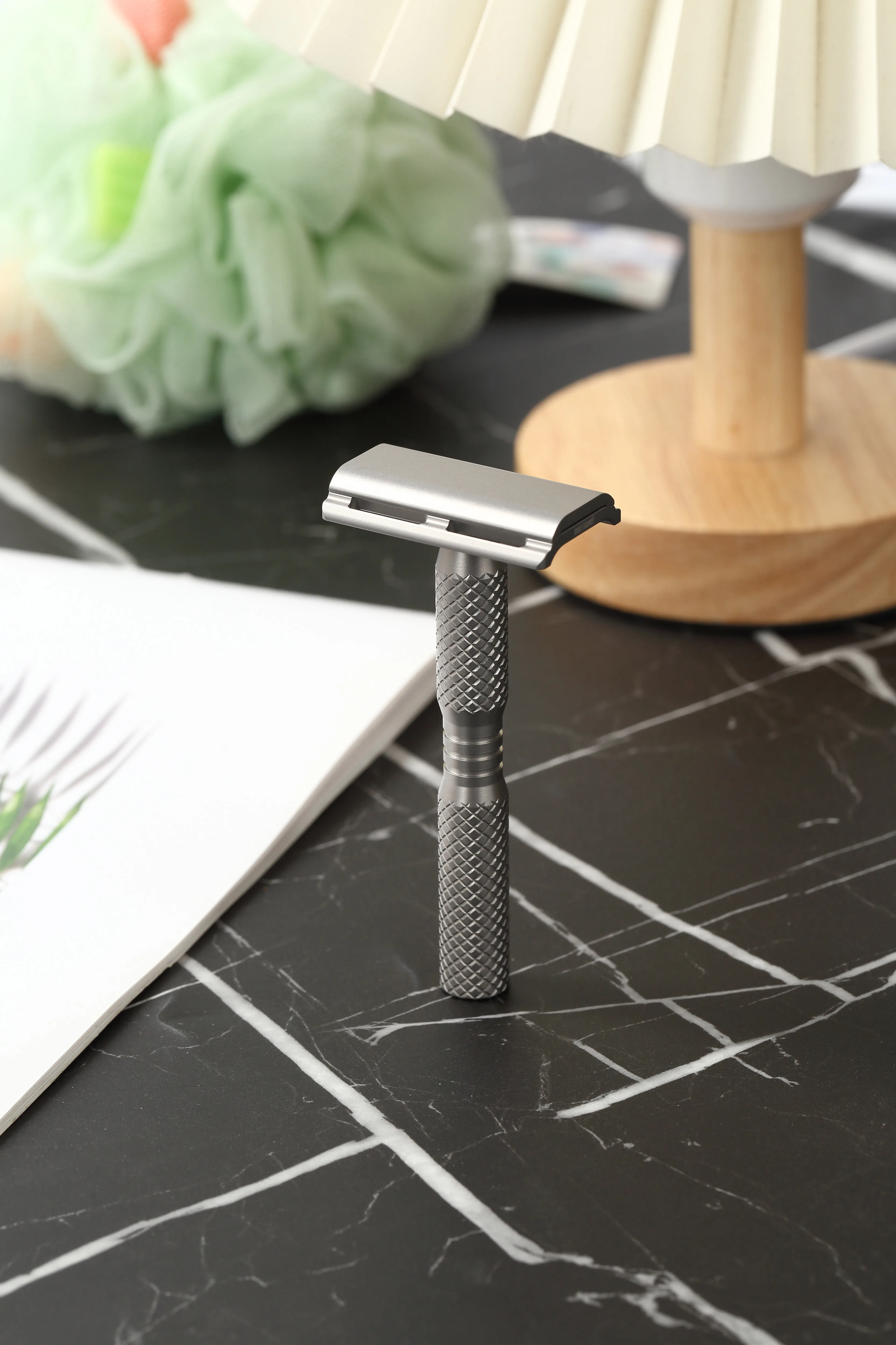 Yaqi Double Edge Titanium Light Weight Safety Razor For Men Buy