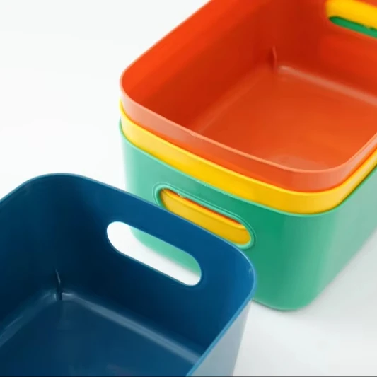 New Arrival Modern Style Colorful PP Storage Basket Rectangle Rectangular Household Office Plastic Storage Bucket Container