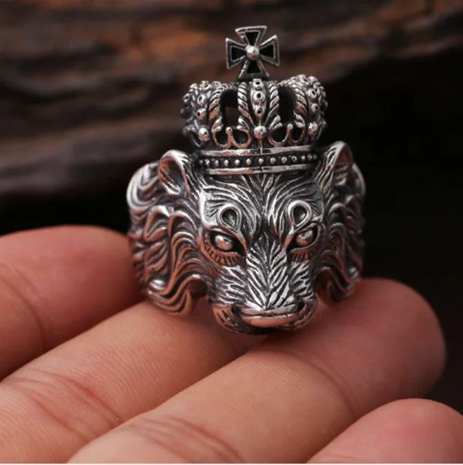 Vintage Domineering Thai Silver Royal Crown Lion Head Ring For Men 925  Sterling Silver - Buy Lion Head Ring,Lion Ring Silver,Crown Lion Ring  Product on Alibaba.com