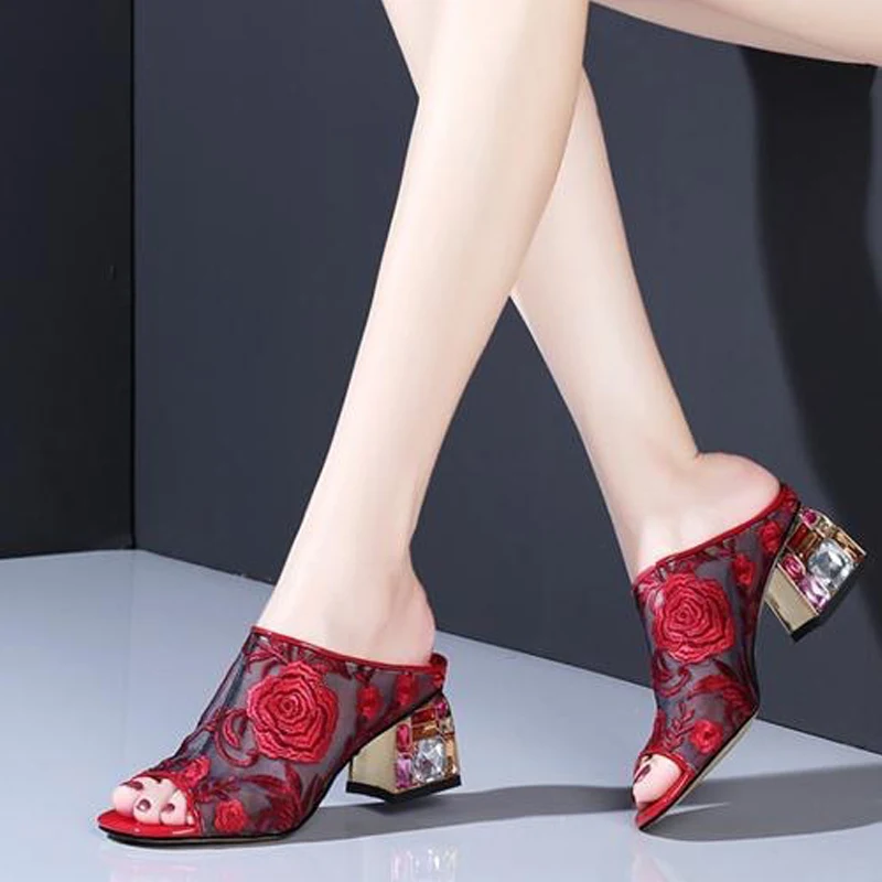 Sandalias De Tacón Alto Para Mujer,Zapatillas De Pu A La Moda Con Flores, Zapatos De Punta Abierta Para Verano,2021 - Buy Zapatos Casuales Planos De Moda  Tacones De Tacón Bajo De Verano Bolsa