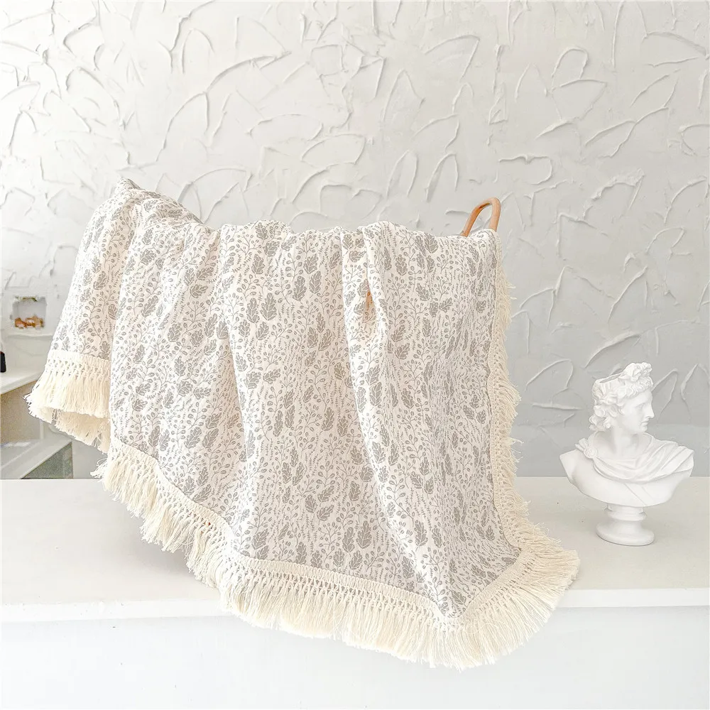 Custom Crinkle Muslin Cotton Gauze Baby Blanket Fringe 2 Layer Newborn Baby Receiving Swaddle Warp Blankets with Tassel