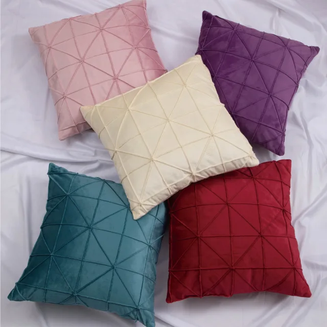 Wholesale solid color three-dimensional design velvet cushion cover