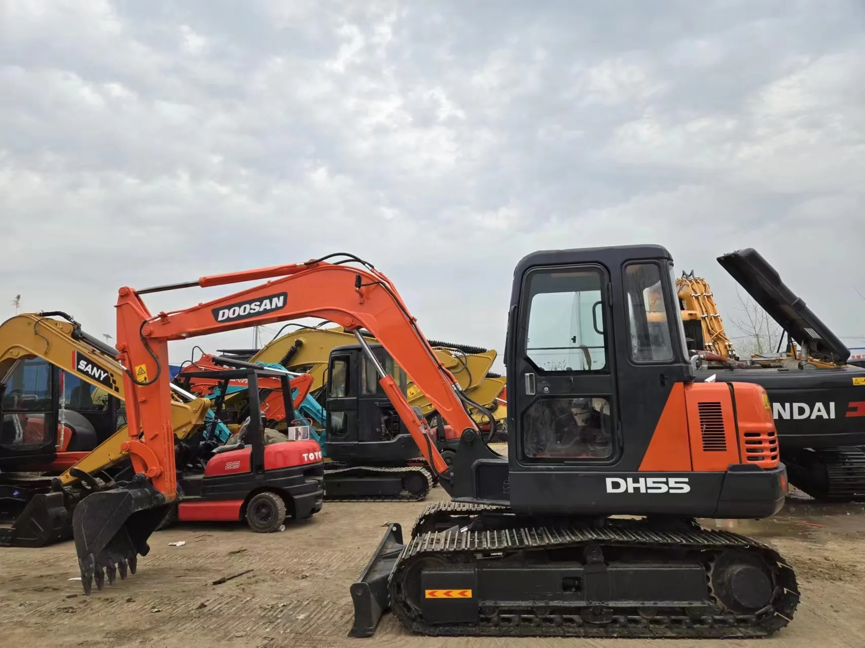 Used Doosan Mini Crawler Excavator Dh Doosan Dh Dh Dh Dh