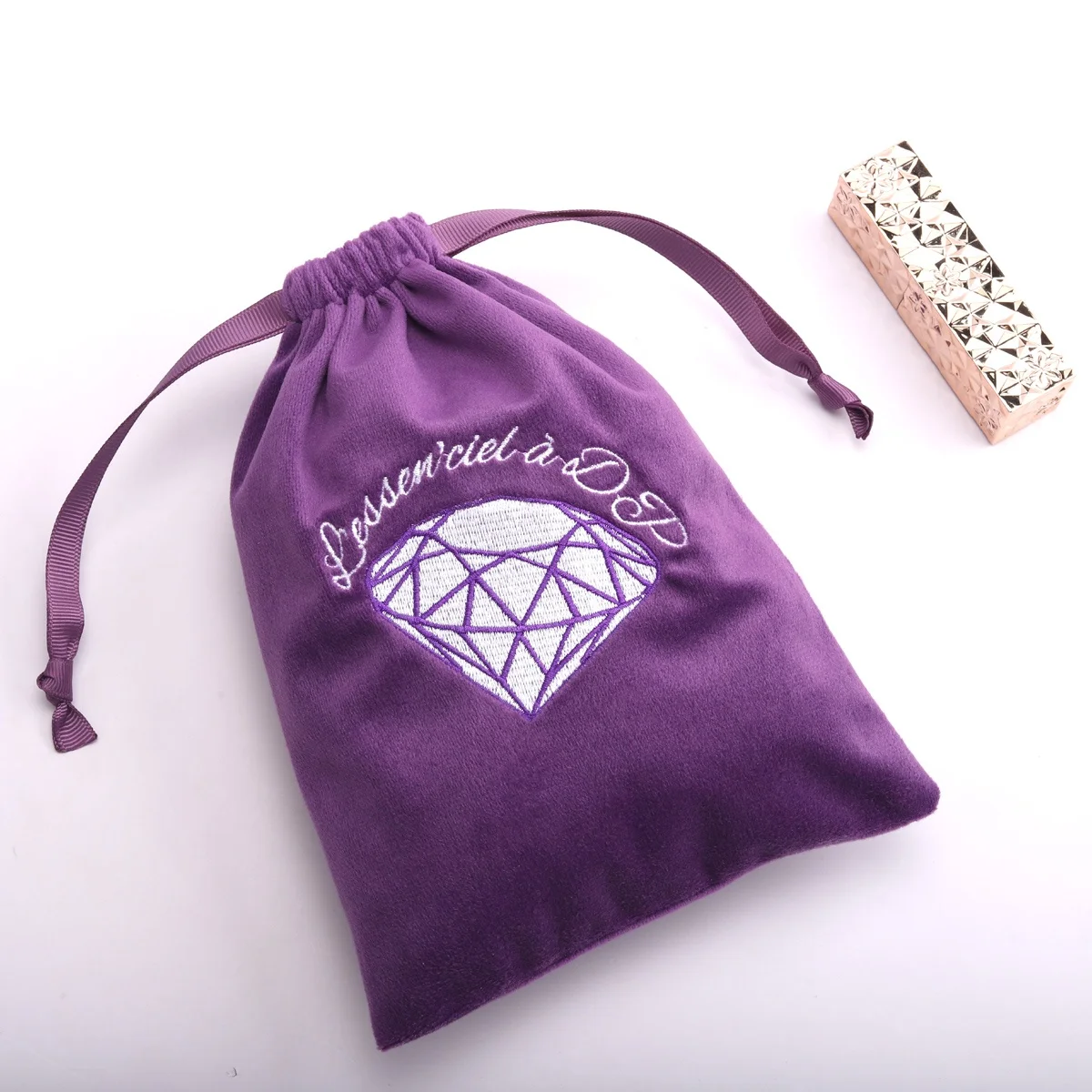 Hot Sale Embroidery Printed Blue Purple Velvet Gift Hair Wig Packing Bag Custom Logo Reusable Shoe Drawstring Dust Velvet Pouch