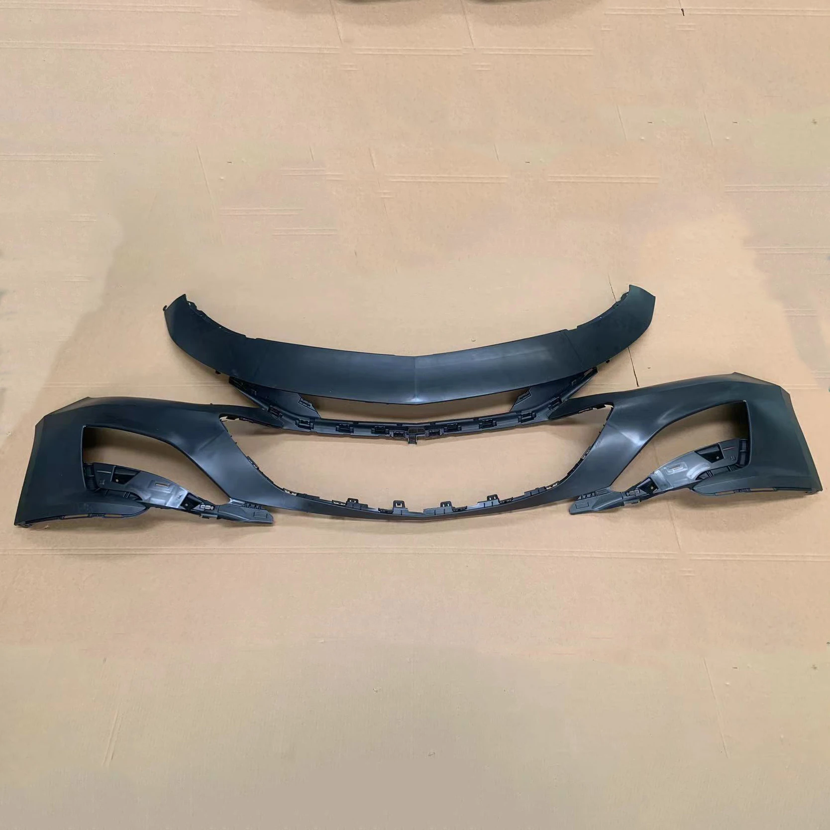 Auto Headlamp 84543709 84584222 84575552 OEM 84338683 Front Bumper Kit for Chevrolet Malibu XL 2019 2020 2021 manufacture
