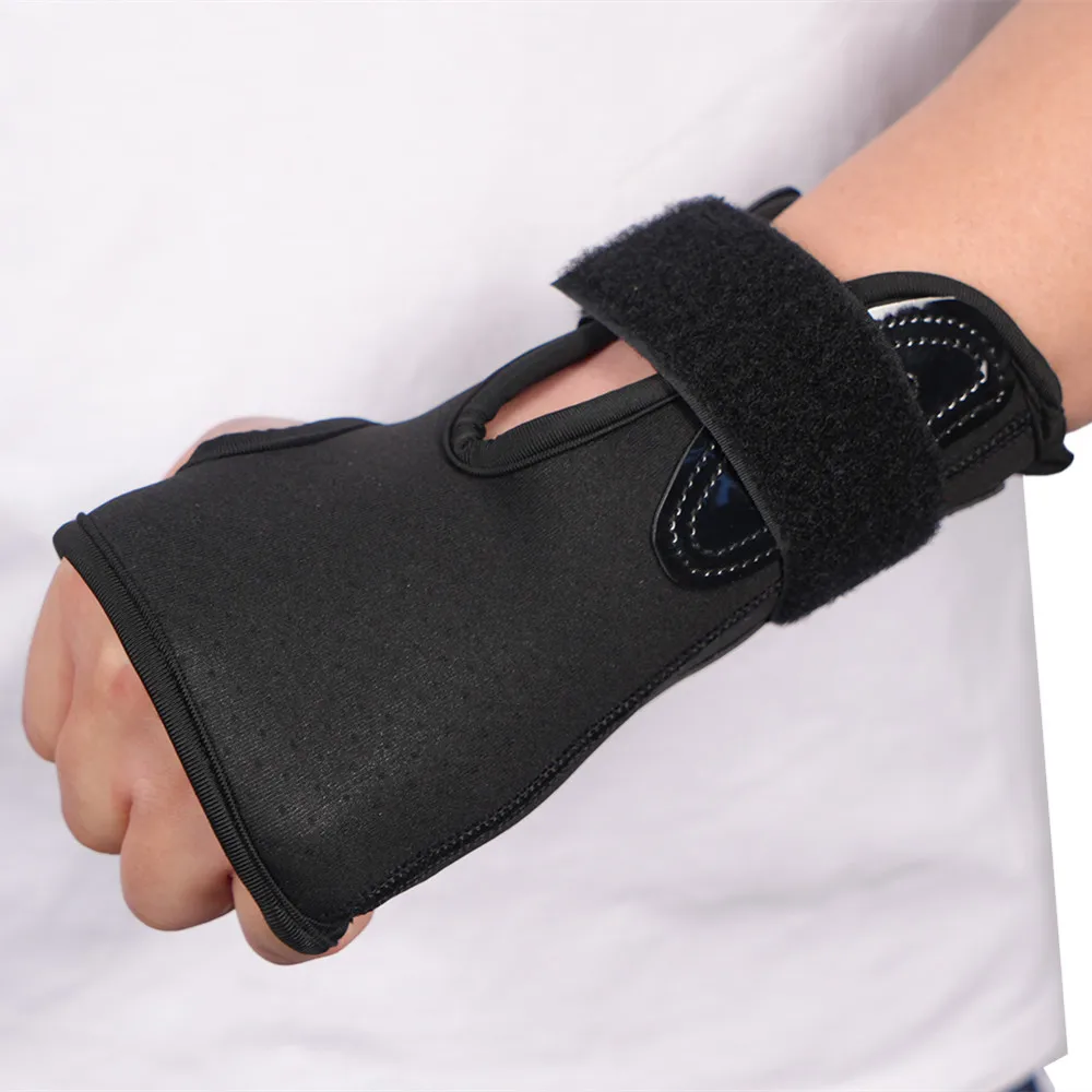 Details about   Hand Guard Wrist Protective Gear Skating Snowboard Skiing Kids Adult Brace Guard 