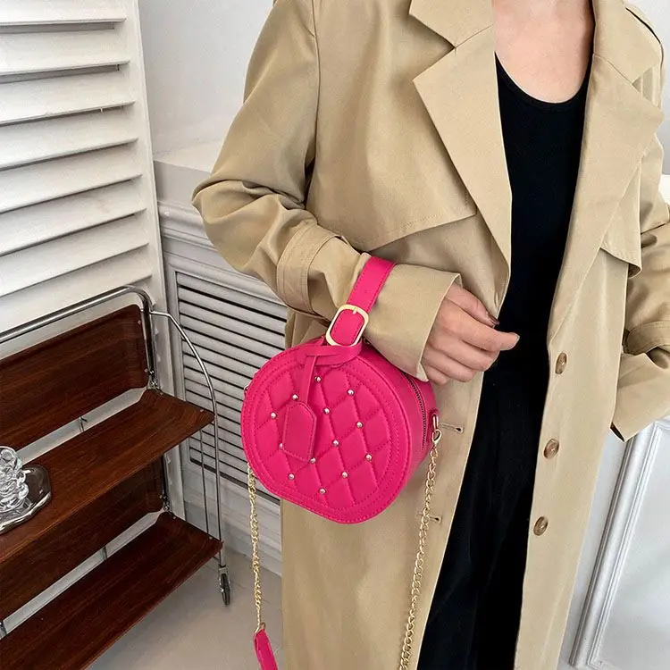 Hot Sales Rivets Ladies Luxury Shoulder Crossbody Purses Women Circle Hand Bags Round Purses And Handbags For Women Bags Clutch