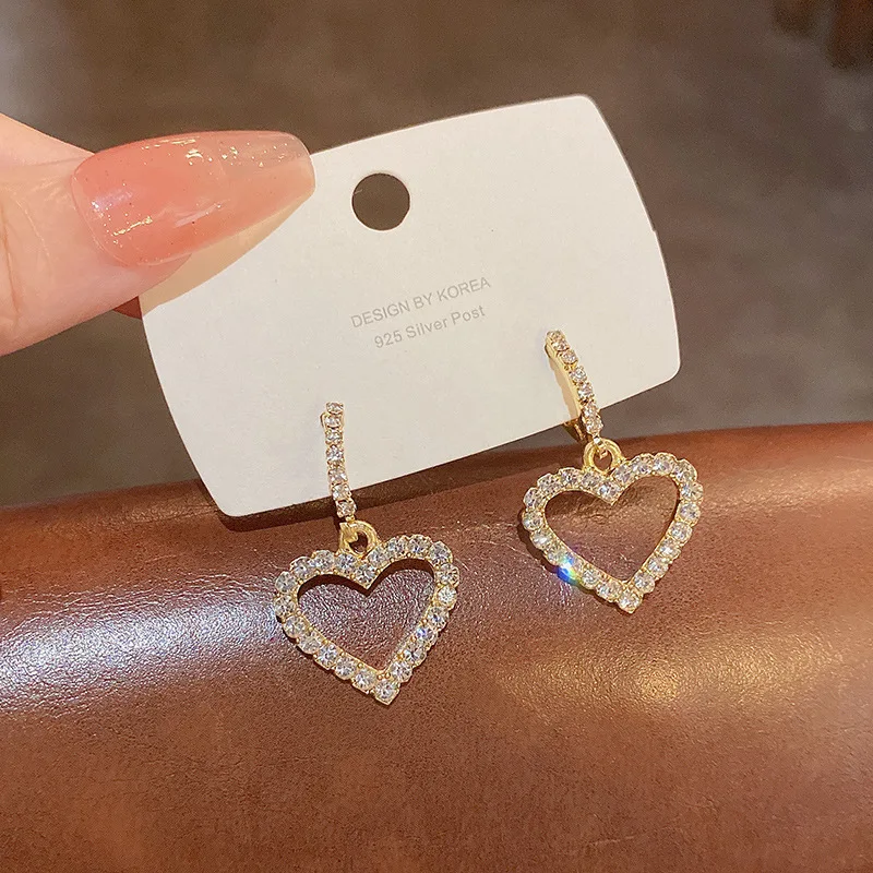 Korean S925 Sterling Silver Needle Cubic Zirconia Heart Drop Earrings Women Shiny Cz Rhinestone Earrings Jewelry