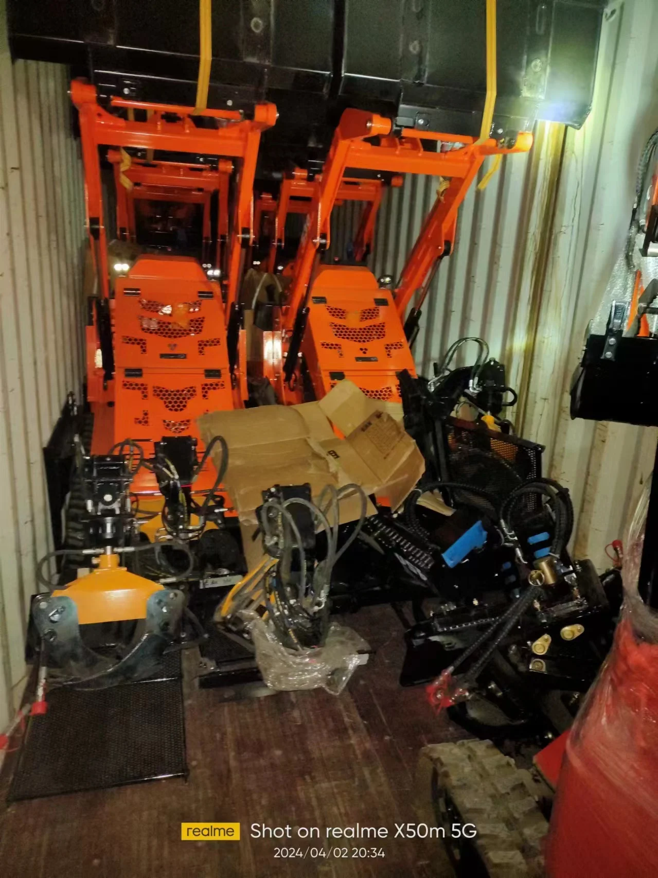 product epa engine mini loader fast delivery cheap diesel front end loader track mini skid steer v1000 crawler eaton hydraulic pump-14
