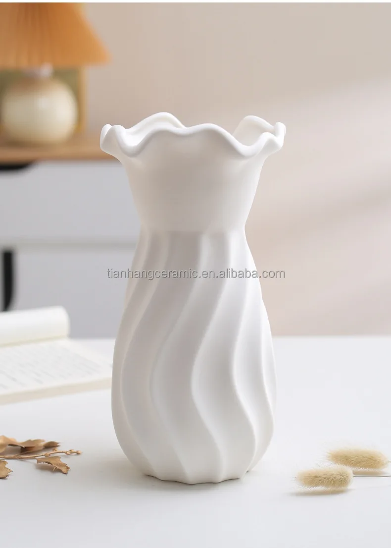 Top Grade High Luxury fashion Rotate texture matte white ceramic vases for table decorative wedding hotels.jpg