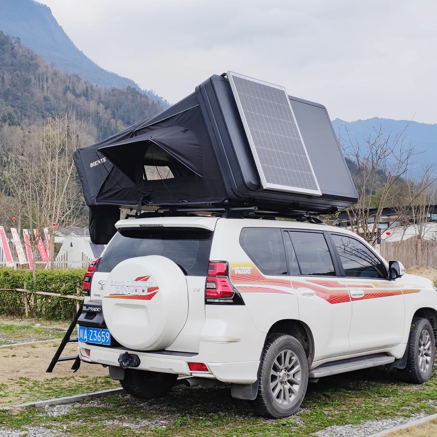 3-4 Person Quick Automatic Opening Waterproof 2000-3000 Mm Four-season Side Open Roof Top Tent for Jeep Gladiator