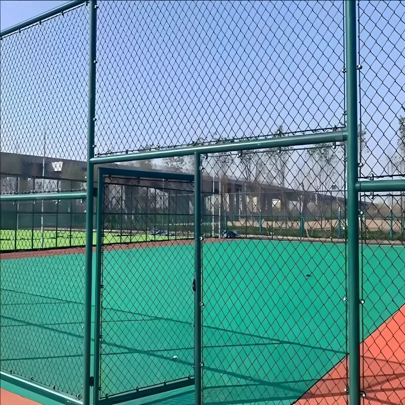 Temporary Chain Link Fence Panels with Self Closing Fence Gate and Galvanized Steel Fence Post for Construction Site Security manufacture