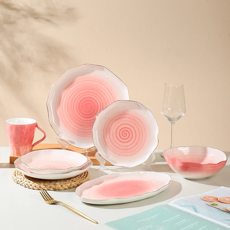 Customized Hand Painted Spiral Design Porcelain Gold Rim Dinner Set With Ceramic Bowl manufacture