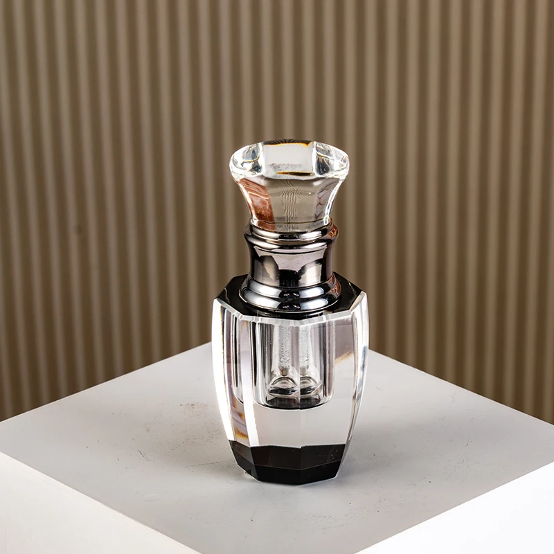product cheap wholesale small capacity convenient to carry 2ml glass empty bottle fashionable and simple crystal perfume bottle-9
