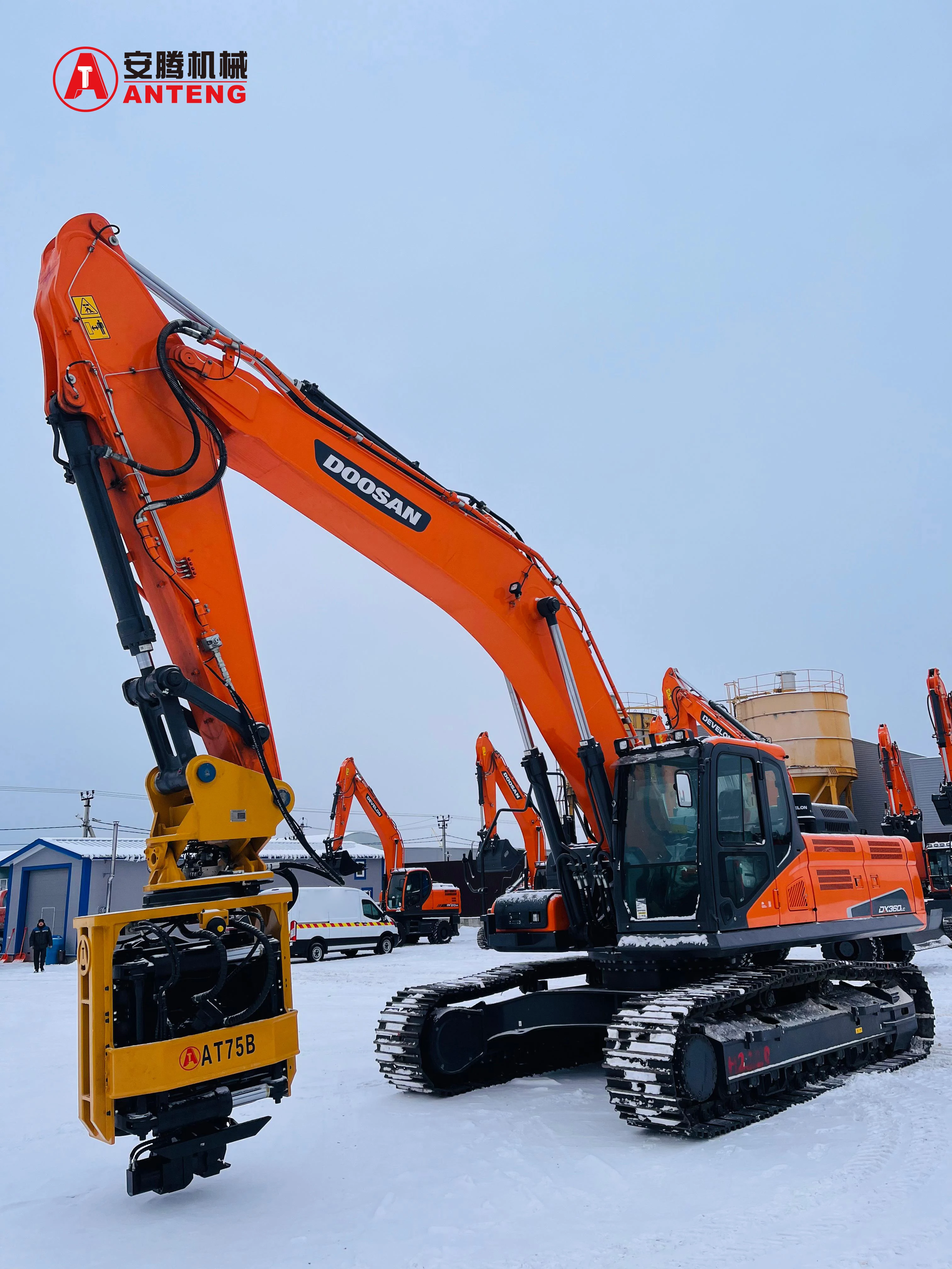 The Factory Side Grip Vibro Hammer Excavator Mounted Pile Driver for 25-32ton Excavator manufacture
