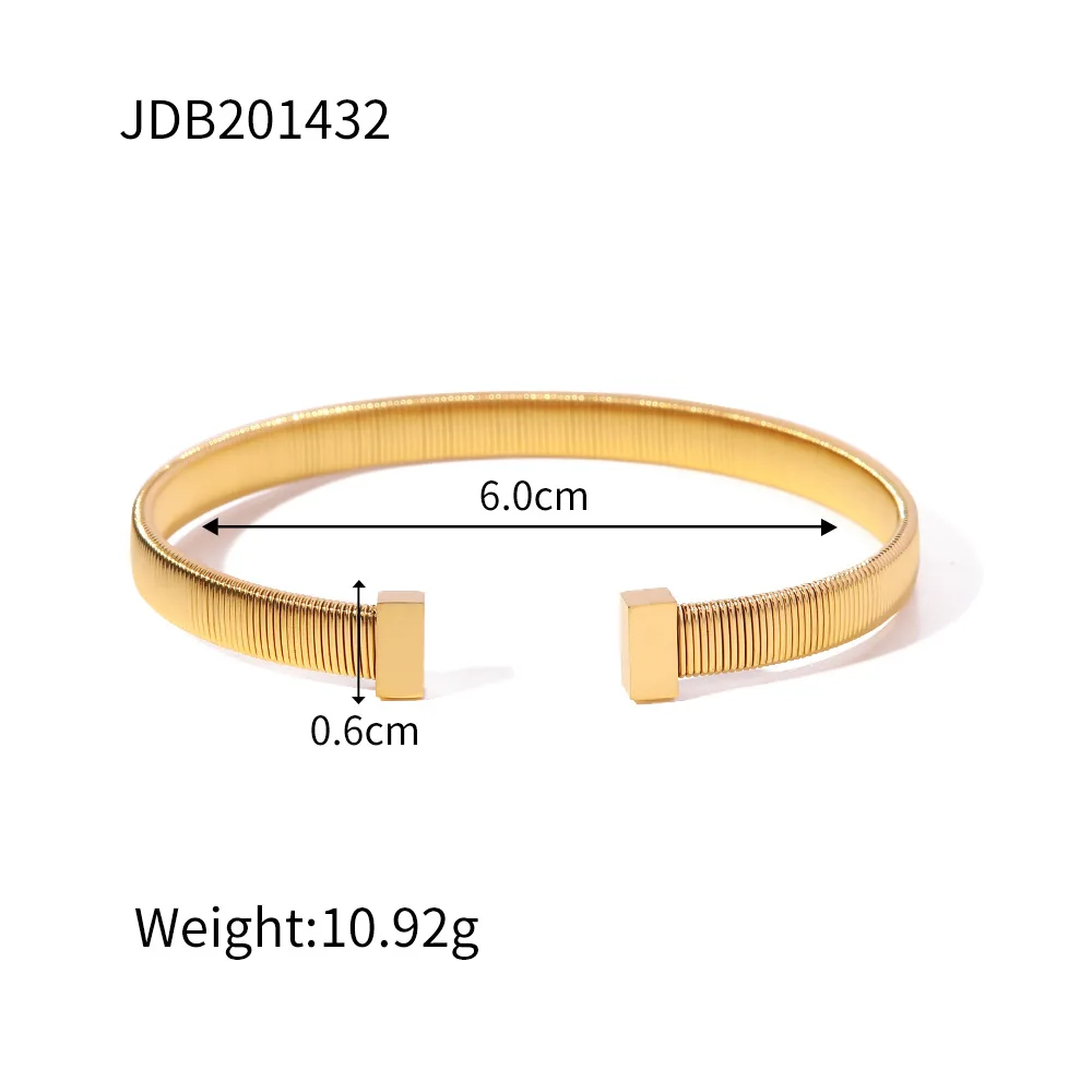 New Fashion Open Bracelet 18k Gold Plated Stainless Steel Bangle