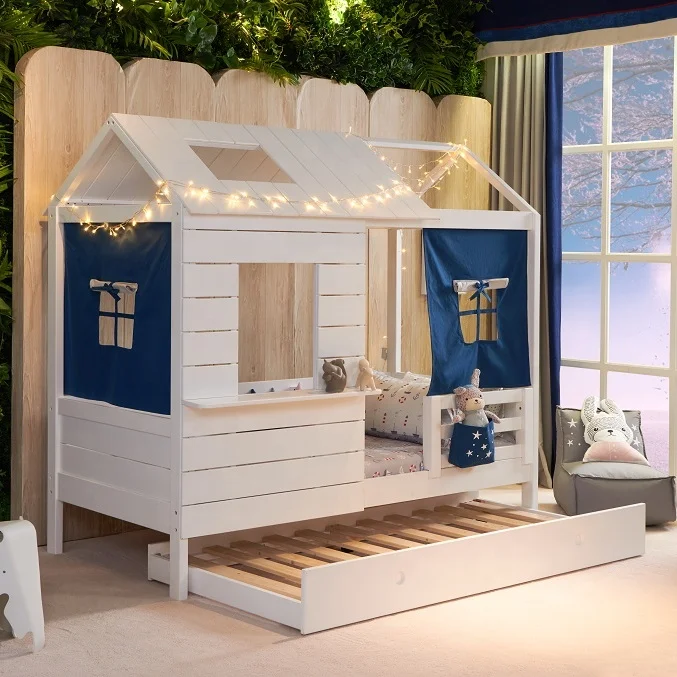 Featured image of post Boy Kids House Bed / Check out this gallery of the cutest house beds found on instagram.