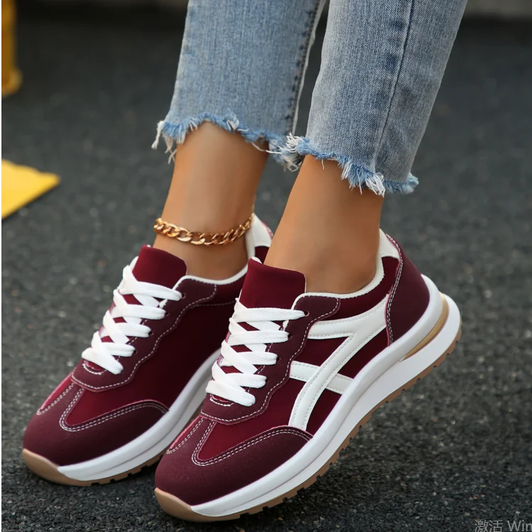 Comfortable, Fashionable and Casual Sports Shoes, Made of High-quality Fabric, Thick-soled Lace-up Premium Sports Shoes