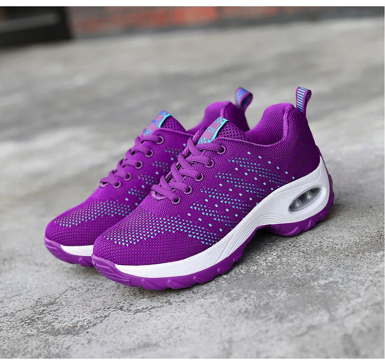 New Light Weight soft breathable Customized logo Outdoor running women Casual Sport Shoes