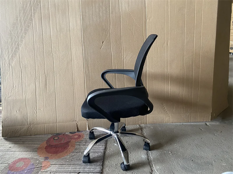 Hot Sale On Line Swivel Fabric Chair Cheap Price Black Mid-back Mesh Office Chair Computer Desk Chair