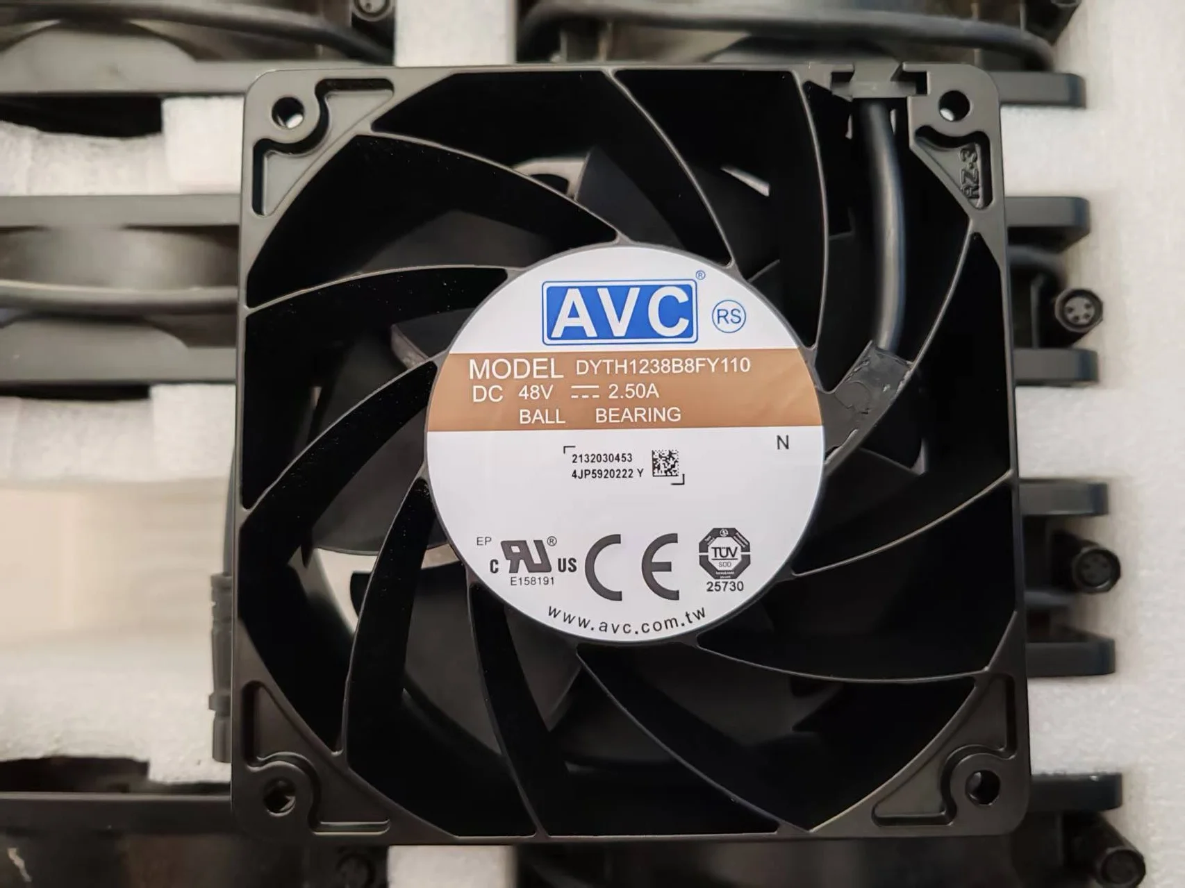 Volt Fan, 4-wire, PWM, IP68, Waterproof - detail 2