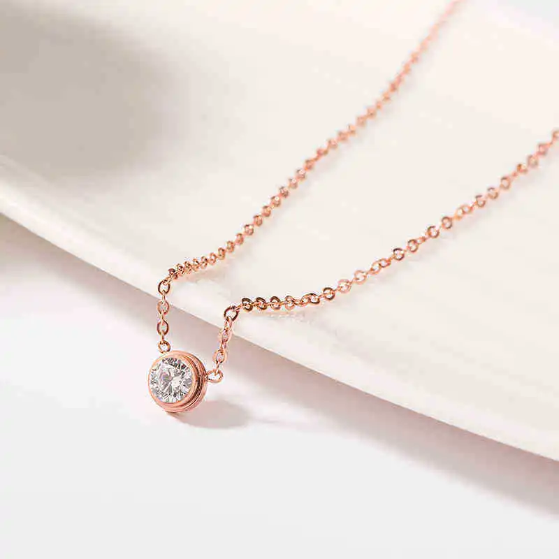 single diamond necklace rose gold