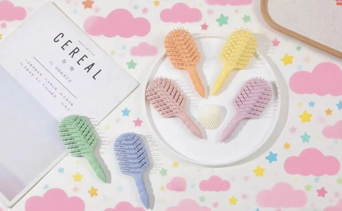 Wholesale Mini Hairbrush and Curly Hair Straightening Brush for Kids, Plastic Nylon Small Scalp Massager details