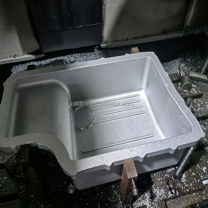 2020-2025 GM 6.6L Duramax Heavy-Duty Cast Aluminum Engine Oil Pan manufacture