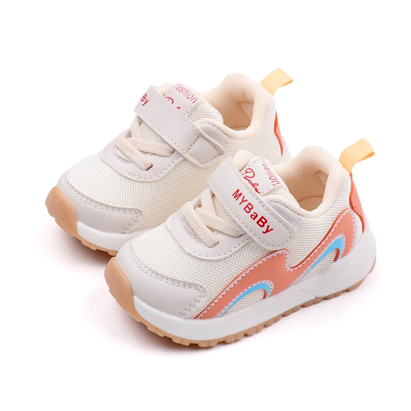 Wavy Stripes Casual Sports Style Small White Shoes for Girls and Boys Soft Soled Non-slip Functional Shoes details