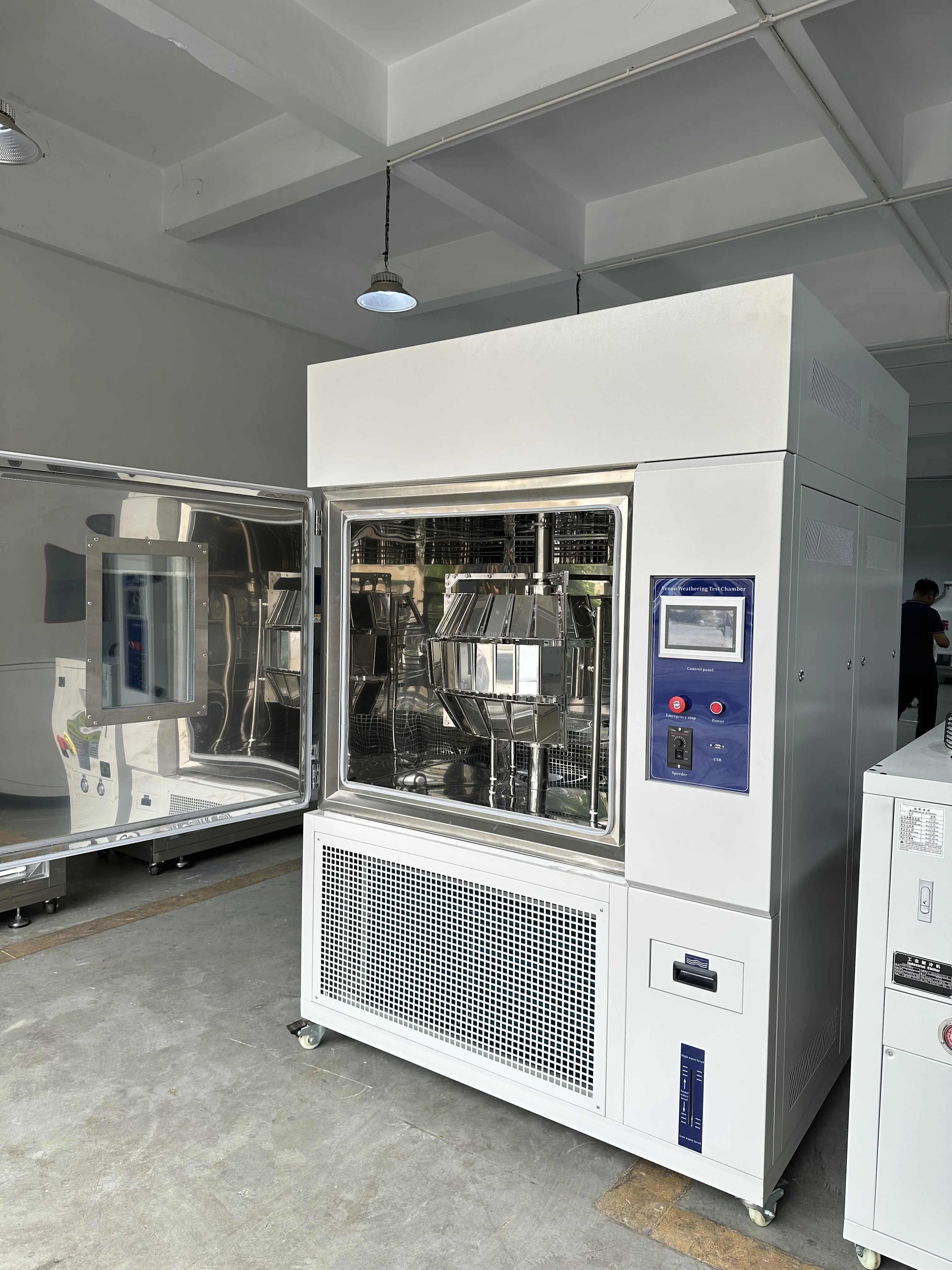 ISO 4892 Water-cooled Xenon Lamp Weathering Chamber Xenon Arc Lamp Water Cooled Xenon Lamp Environmental Aging Chamber