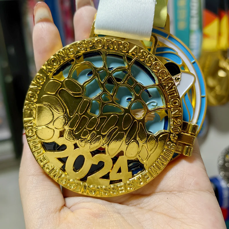 Manufacturer Competition Award Medal Flip-Top Marathon Running Soccer Race Swimming Sport Metal Medals supplier
