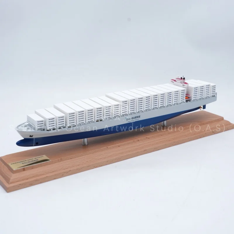 This exquisite cargo ship & container ship model is custom made with premium ABS material. Fine simulated details, ideal as corporate gift, exhibition ornament and teaching display for maritime industry.Amber@vesselmodel.com Tel:+86 18038048785