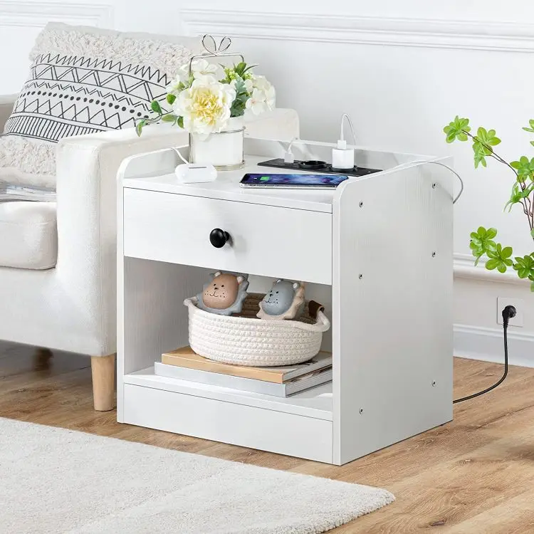 HOOBRO White Nightstand with Drawer Bedside Table with Charging Station USB Ports and Socket Side Table for Bedroom Living Room