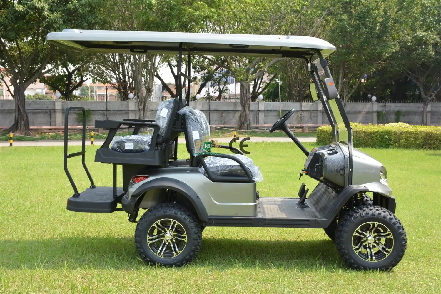 6-Seater Lifted Electric Golf Cart CE Certified Sightseeing Cart with 48V Battery Voltage