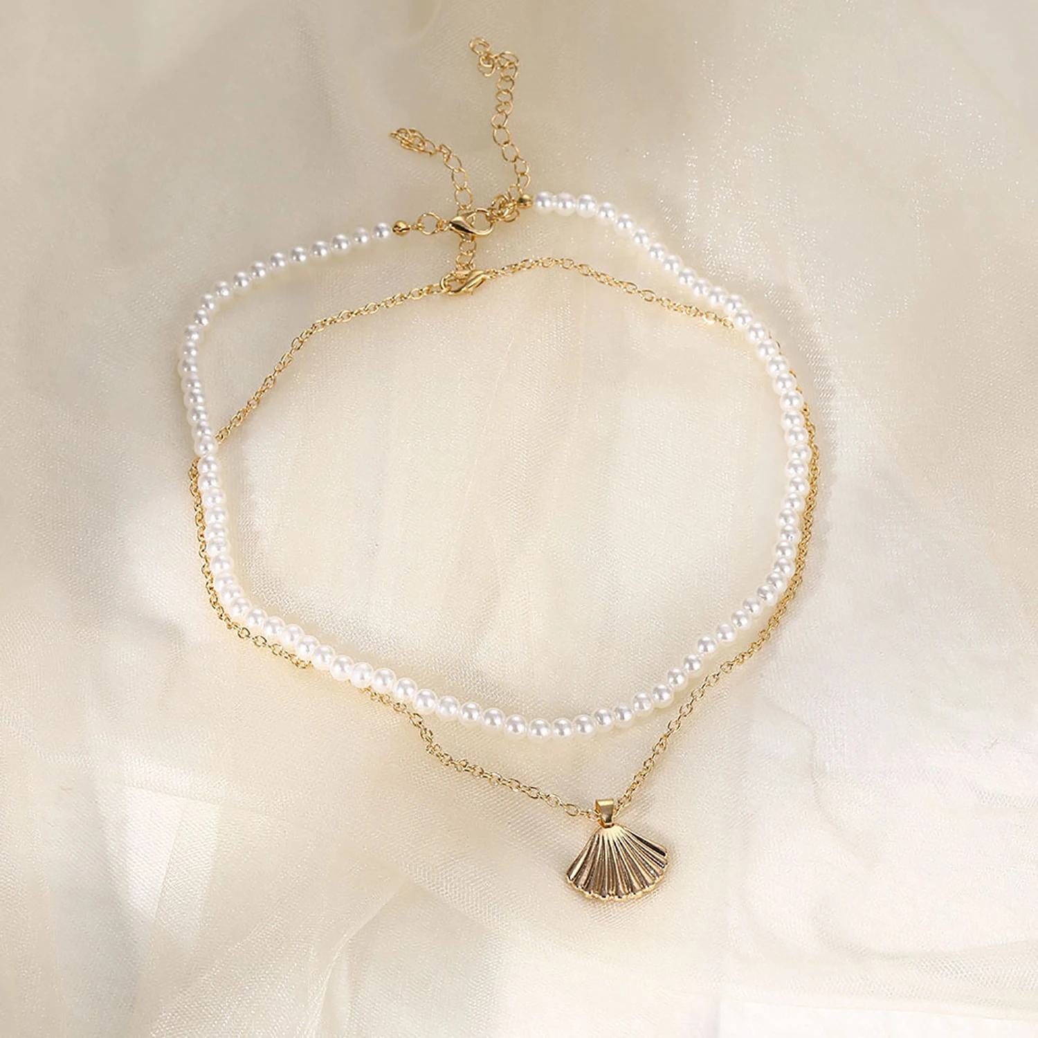 Double Layer Pearl Shell Choker 