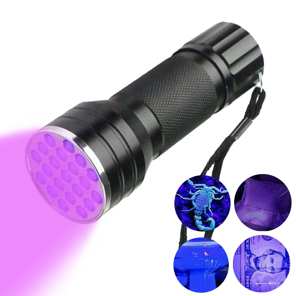 scorpion hunter flashlight