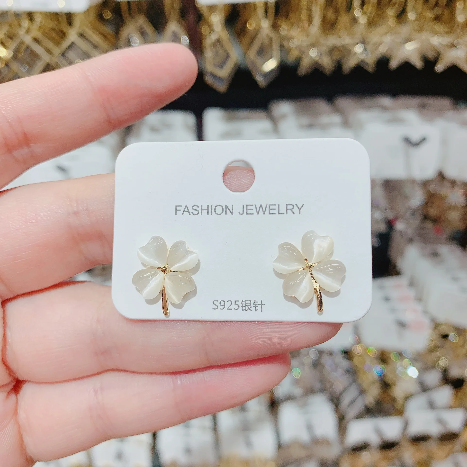 Fashion Opal flowers earrings women sweet exquisite earring minority advanced fashionable earrings