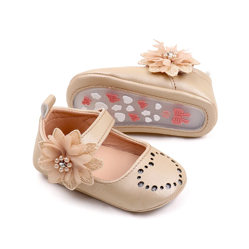 PU Leather Hollow Heart Rhinestones Lace Embroidery Flowers Solid Color Baby Girls Princess Shoes details