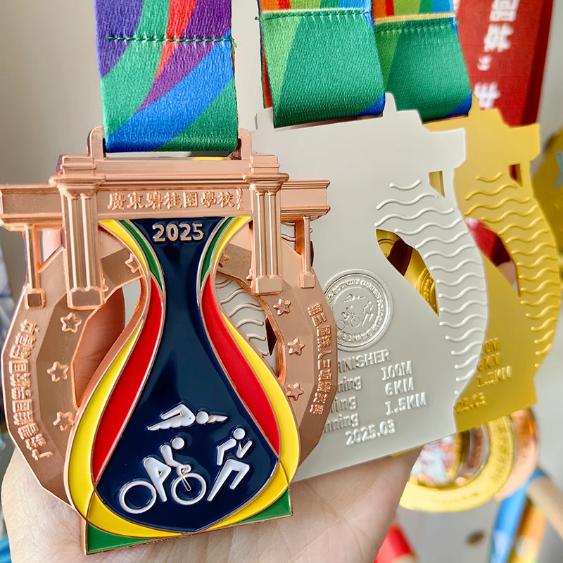 Manufacturer Custom Design Metal Sport Medal Cycling Swimming Triathlon Race Balance Bike Medal factory