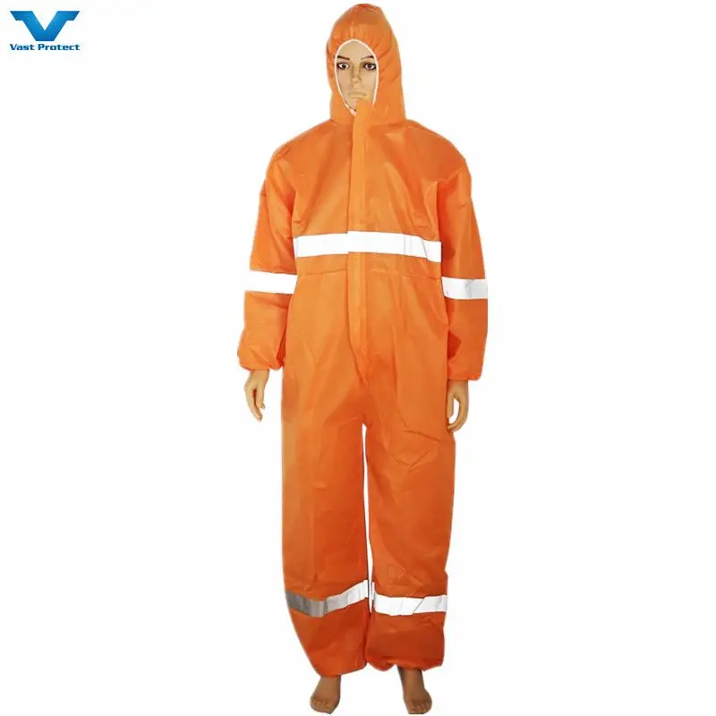 Chemical Antistatic Waterproof Breathable Disposable Clothing Industrial Overalls PP SMS Microporous White Protective Coverall