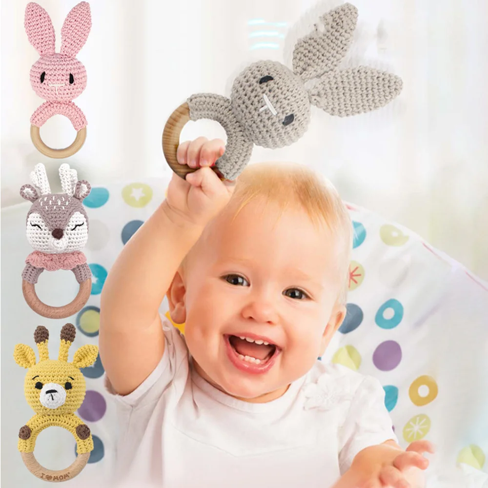 Popular Baby Animal Crochet Rattle Knitting Teether Ring Bunny Chew Toy Wooden Cotton Crochet Bunny Teething Ring Baby Toys