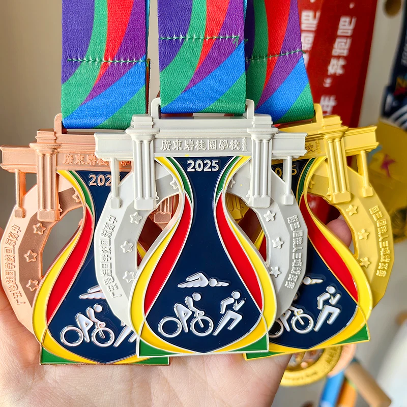 Manufacturer Custom Design Metal Sport Medal Cycling Swimming Triathlon Race Balance Bike Medal supplier