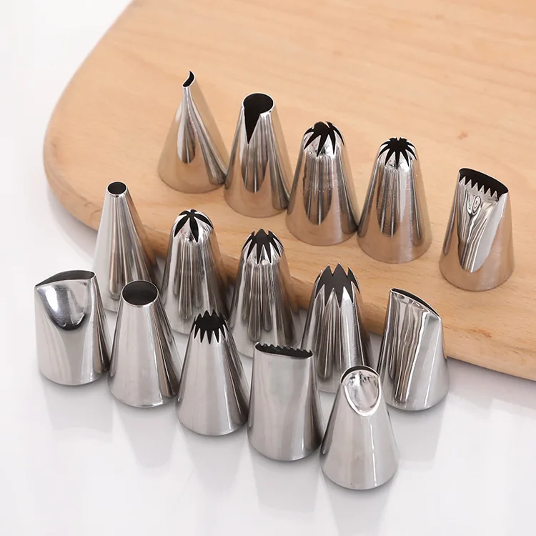 Hot Sale Piping Tips Cake Decorating Nozzle Icing Nozzles Bakes Flower Yogurt Soluble Beans Nozzles Cake Decorating