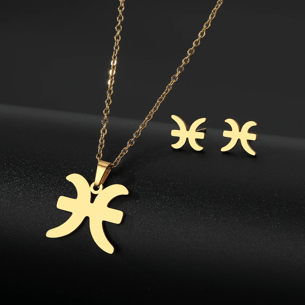 NOUMANDA Gold Plating Star Sign Rhinestone Crystal Necklace Pendants 12 Constellations Zodiac Horoscope Astrology Disc Necklace Jewelry Accessories (Aquarius