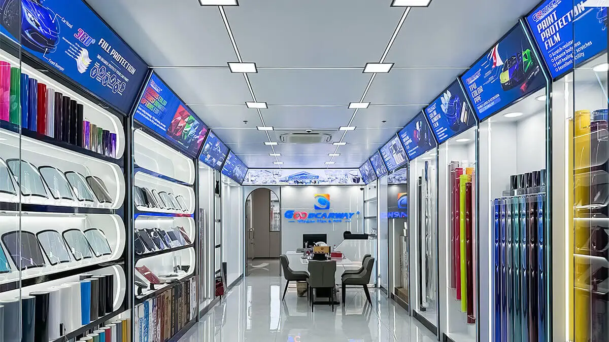 7.5mil Car Paint Protection Film with VLT 70% High IR Rejection 97% and 99% UV Rejection for Windshield