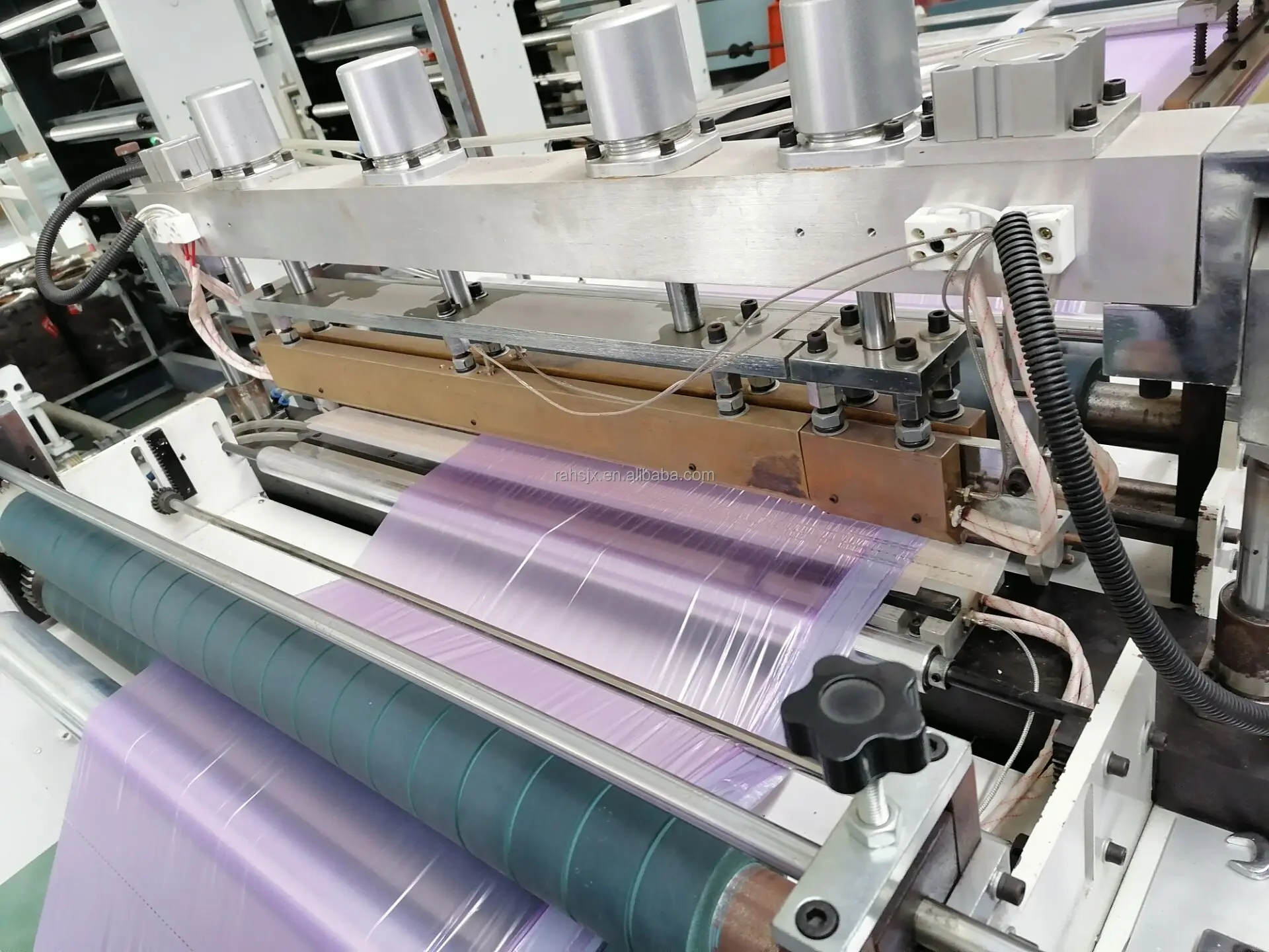HSLJ-800 Automatic Garbage Bag Making Machine for Plastic Bags Pe Poly Nylon T-shirt Black Plastic Shopping Bag Machine