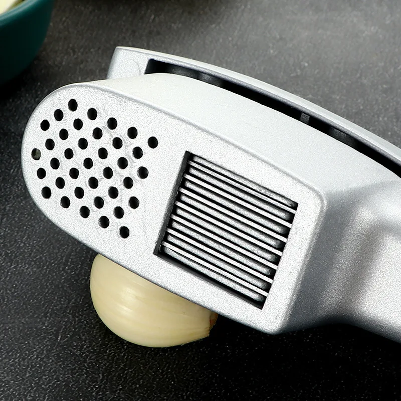 Kitchen Garlic Press Stainless Steel Multi-Use Garlic Customized logo garlic grinder