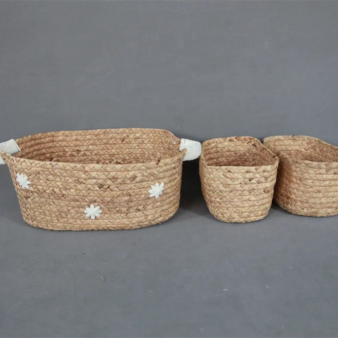 China Wholesale Straw weaved Basket Decorative Toy Storage Box Kids