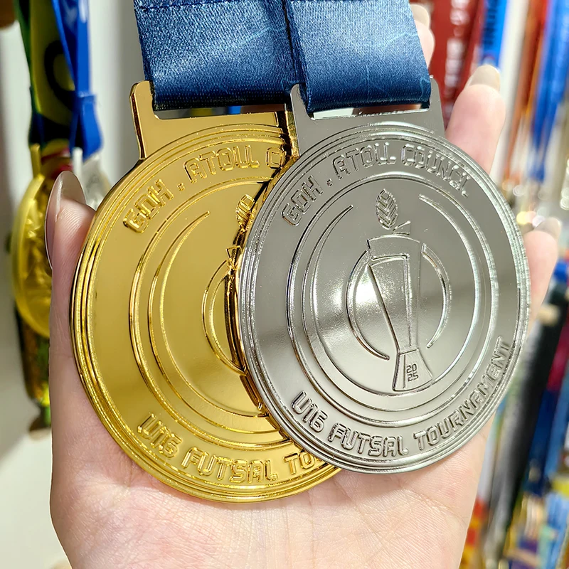 Manufacturer Custom High Quality 2D 3D Silver Gold Metal Medals and Trophies for Marathon Soccer Other Sports details